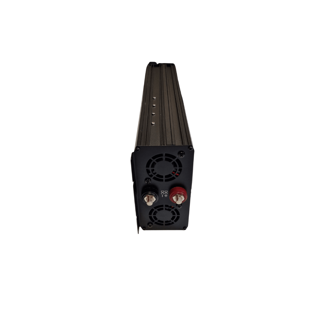 Invertor Taggo 5000W 24V – 220V sinus pur pentru rulote, casă sau cabană, imagine cu design și specificații tehnice.